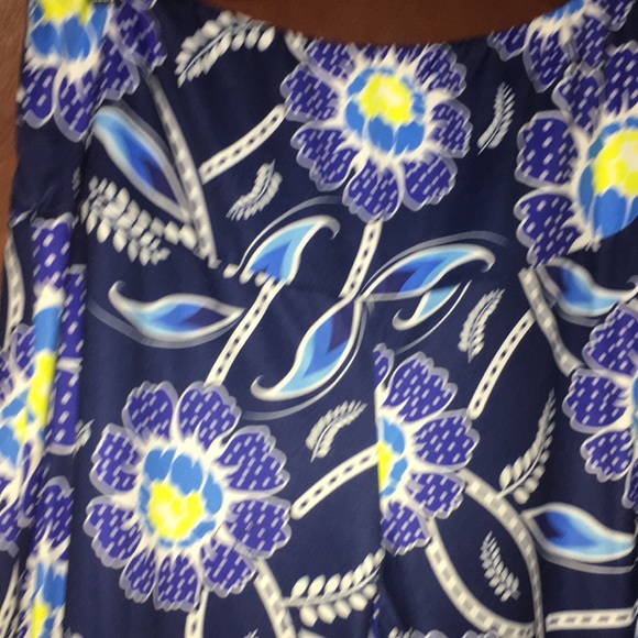 Beautiful wide legs pants Size Large - Picture 4 of 6